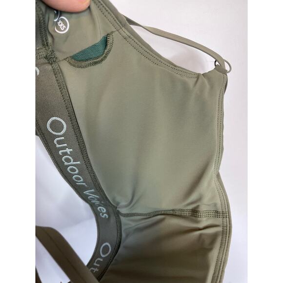 Outdoor Voices Women's Size XXS Zoom Double Strap Sports Bra Tea Tree Green NWT - Picture 8 of 10